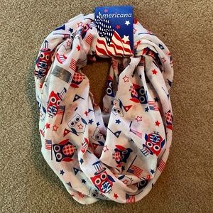 new condition, size: 30 x 70, Americana and owls scarf